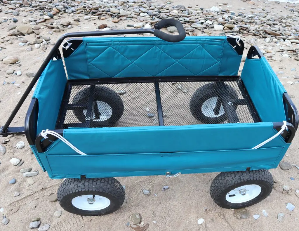 Cart with side panels