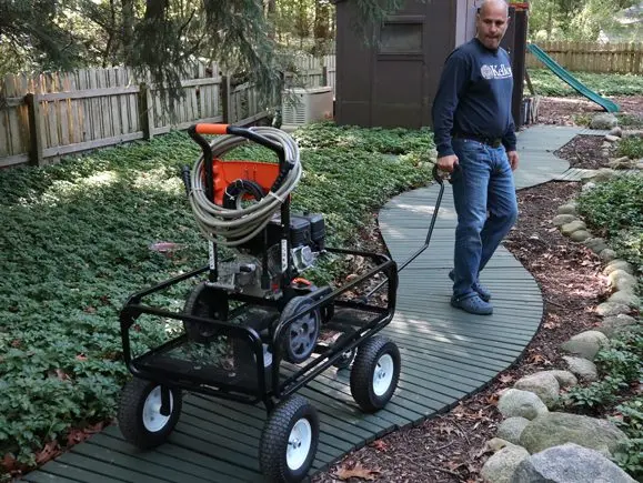 Shore and Chore cart at the wood shop